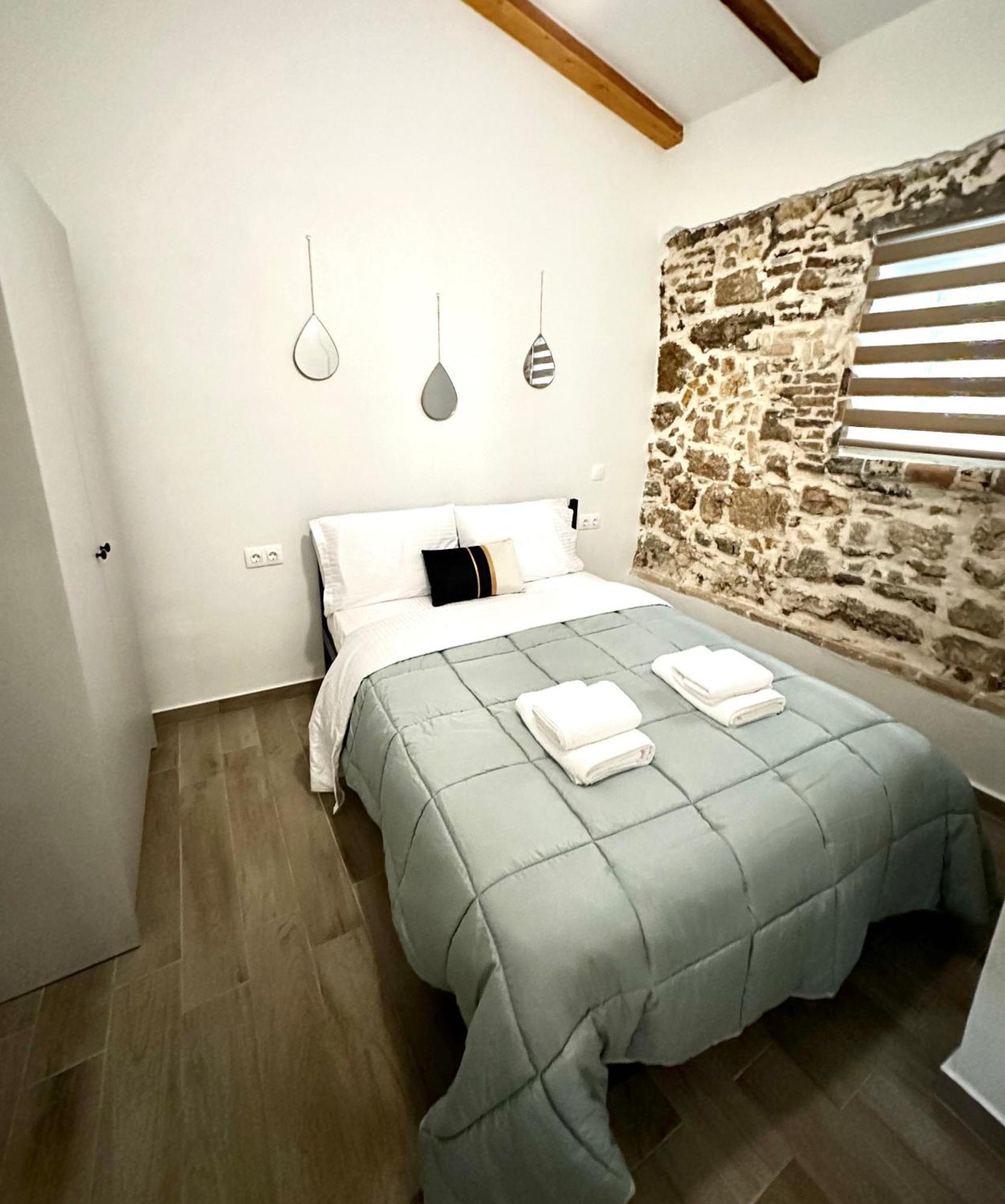 Mitropolis Places Corfu  Bagian luar foto